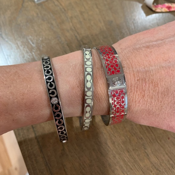 Coach bracelet bangle set - Picture 2 of 2